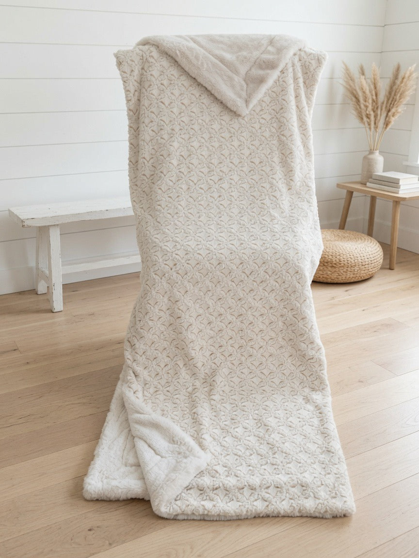 Camel/Beige Frosted Gem with Crema Whispy